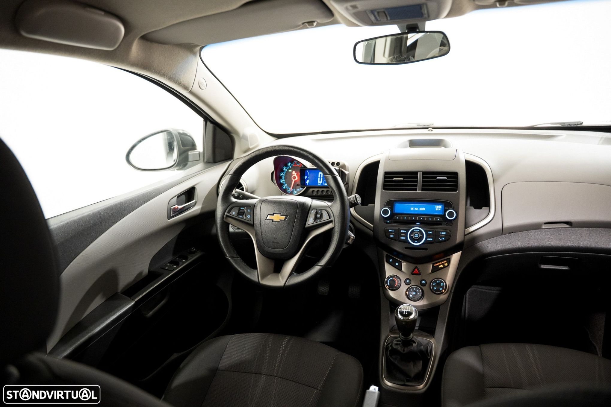Chevrolet Aveo 1.2 LS - 4