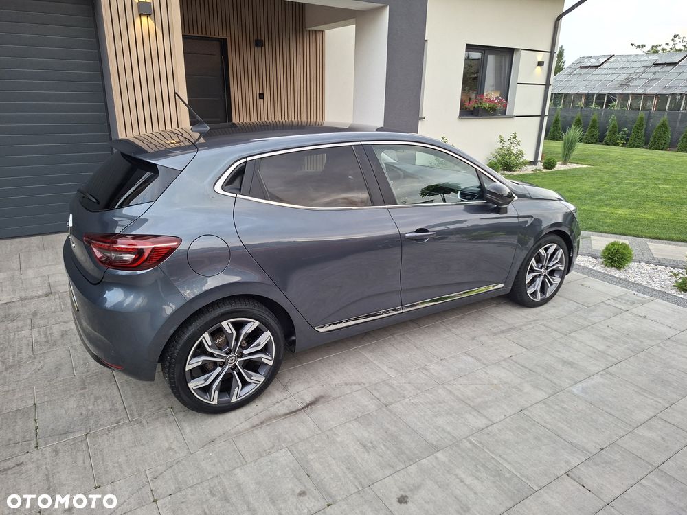 Renault Clio - 2