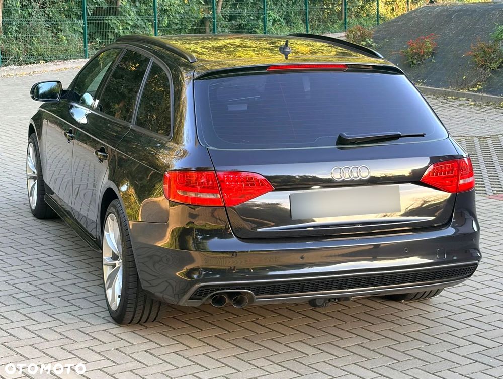 Audi A4 Avant 2.0 TDI DPF S line Sportpaket - 32