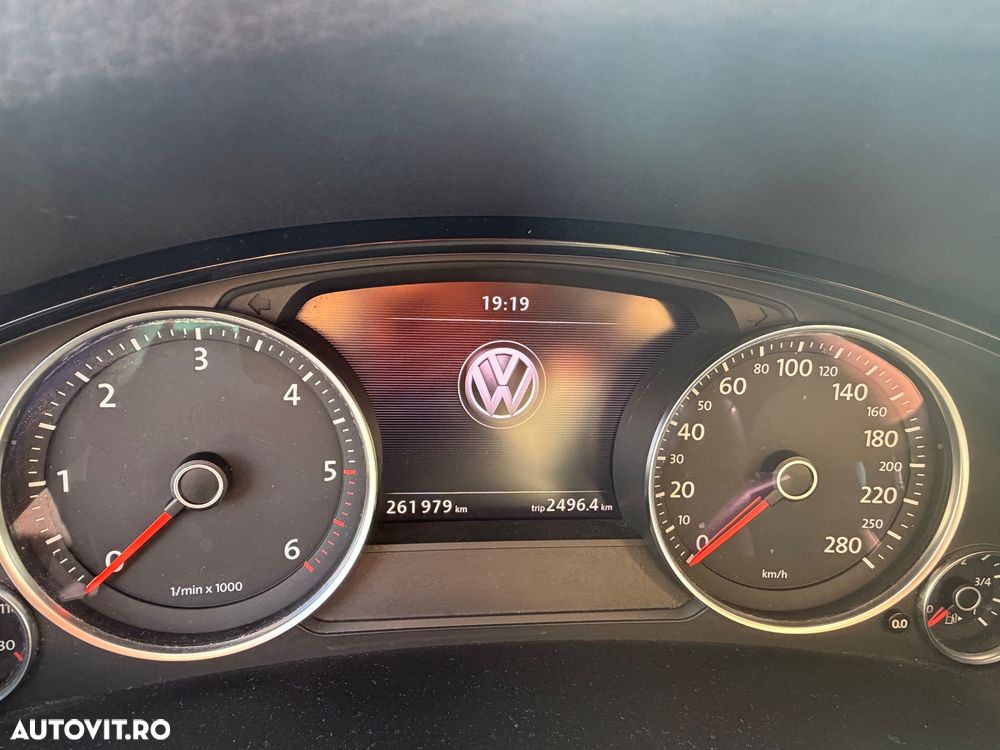 Volkswagen Touareg 3.0 V6 TDI BMT - 15