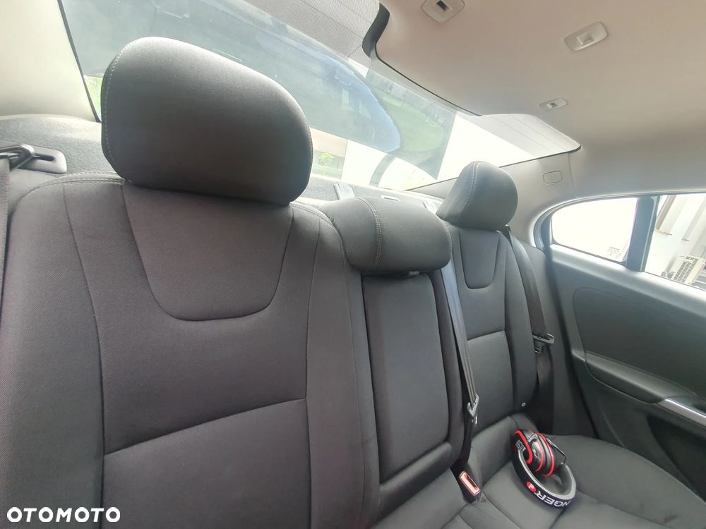 Volvo S60 - 7