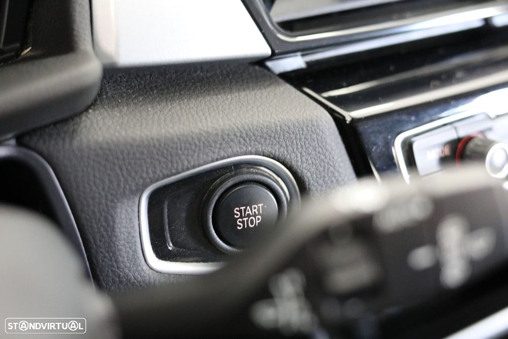 BMW 225xe Active Tourer Advantage - 31