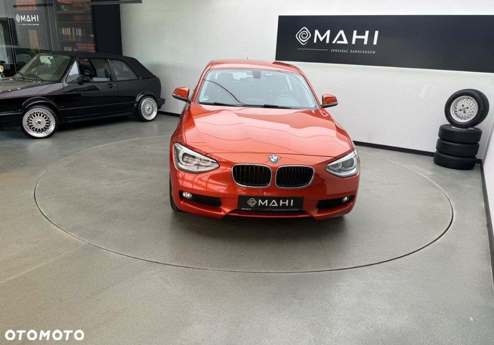BMW Seria 1 116i - 4