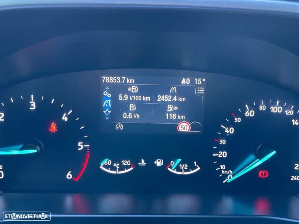 Ford Focus 1.5 TDCi EcoBlue Vignale - 3
