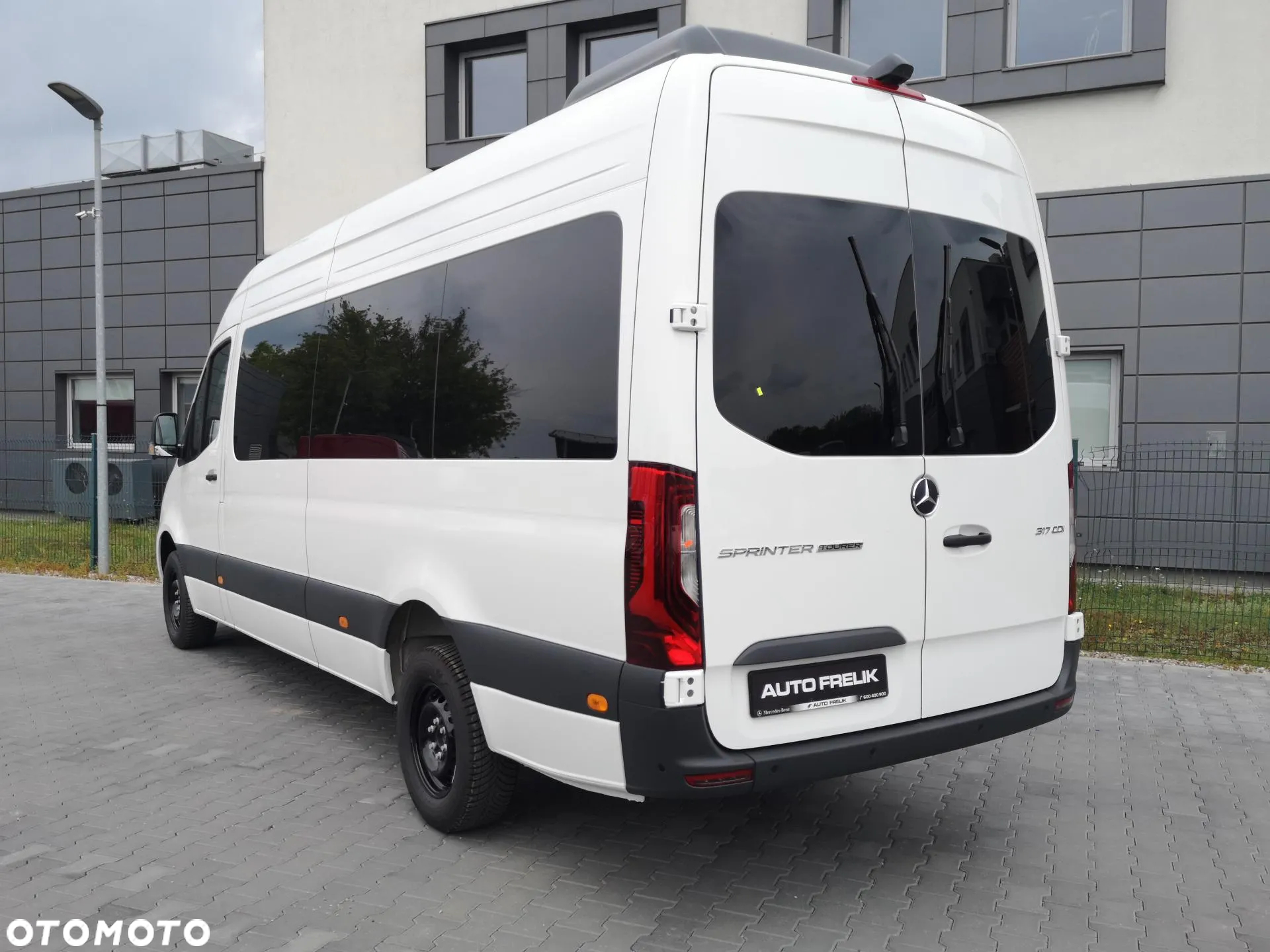 Mercedes-Benz Sprinter 317 CDI Long PRO 9G-Tronic 907.235 - 4
