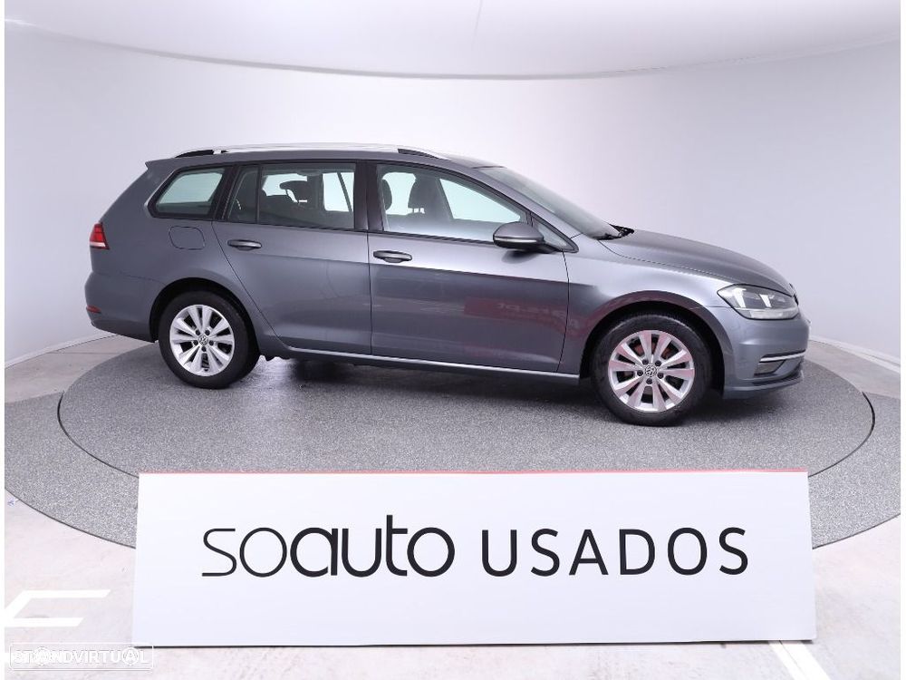 VW Golf Variant 1.6 TDi Confortline - 12