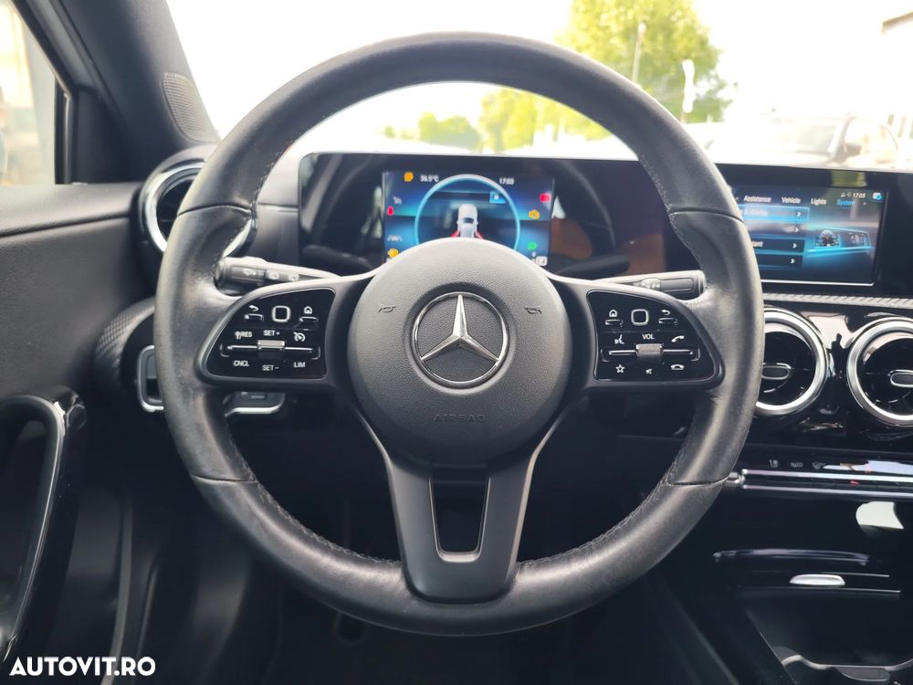 Mercedes-Benz A 180 d 7G-DCT - 23