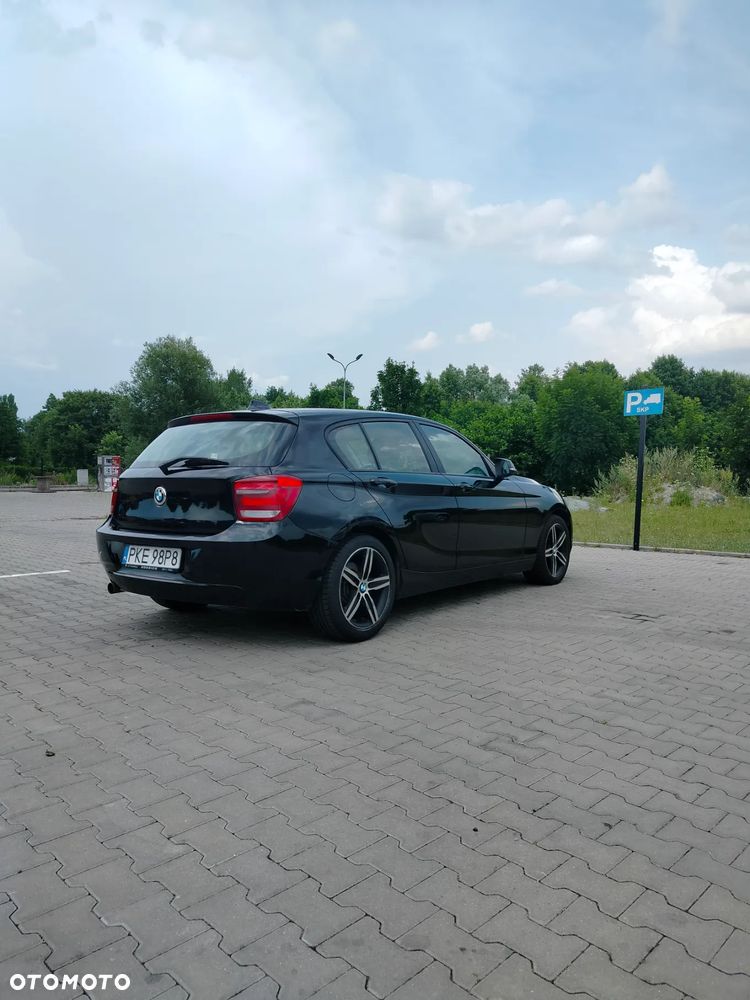 BMW Seria 1 118d - 13