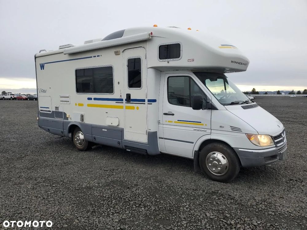 Ford Sunseeker E-450 Cutaway - 2