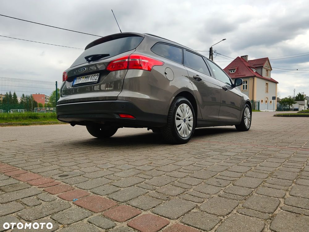 Ford Focus - 28