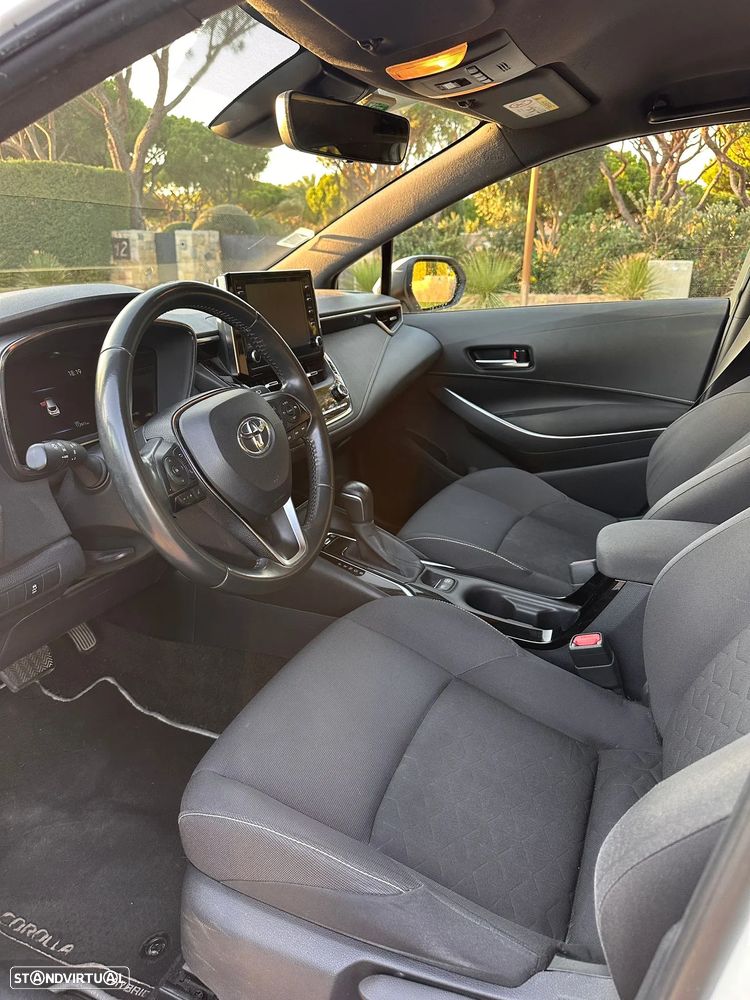 Toyota Corolla 1.8 Hybrid Comfort+P.Sport - 8