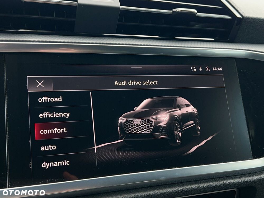 Audi Q3 Sportback - 20