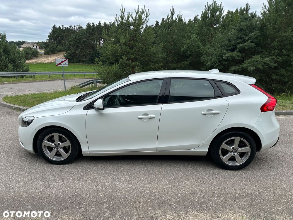 Volvo V40 T2 - 12