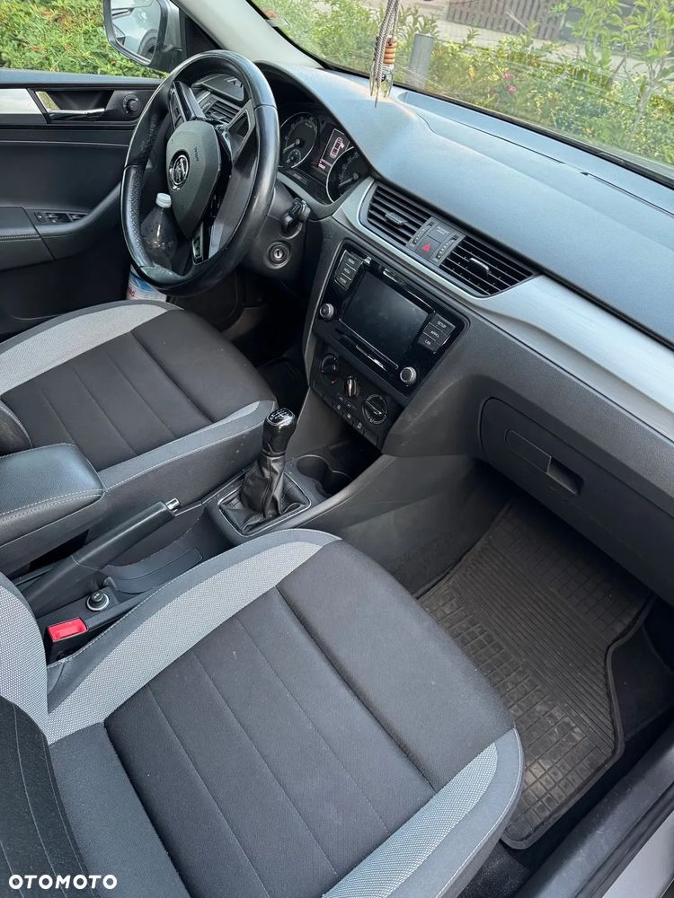 Skoda RAPID 1.0 TSI Ambition - 3