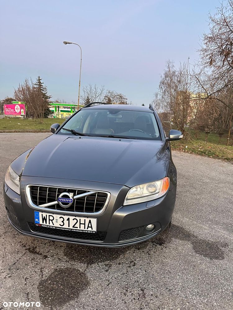 Volvo V70 1.6D DRIVe Summum - 1