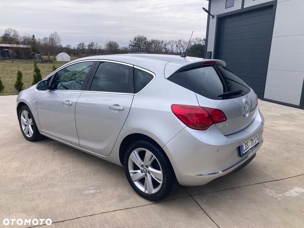 Opel Astra 1.4 Turbo Active - 4