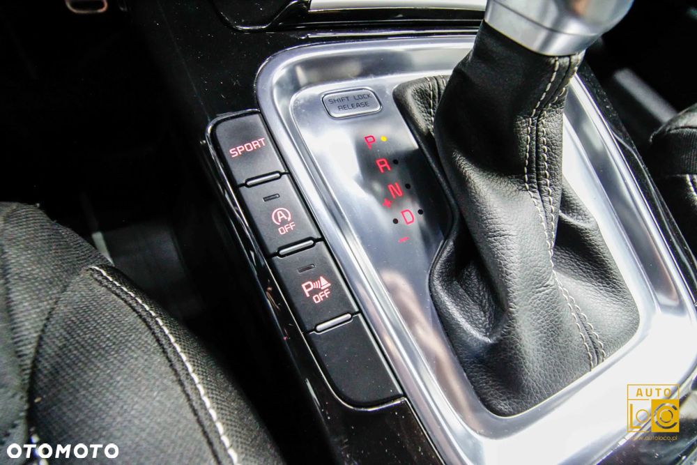 Kia ProCeed 1.6 CRDi GT Line DCT - 28