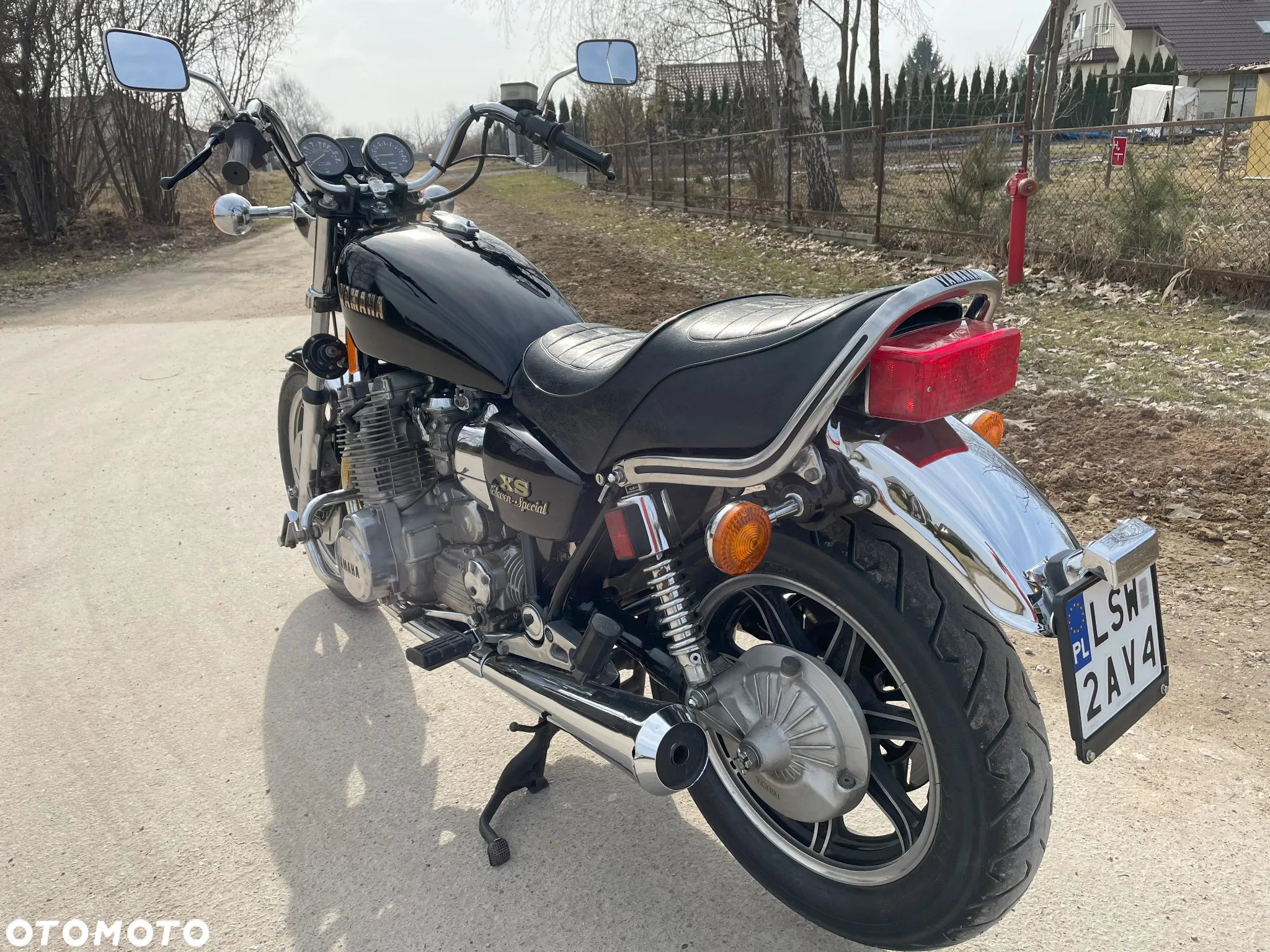 Yamaha XS - 7