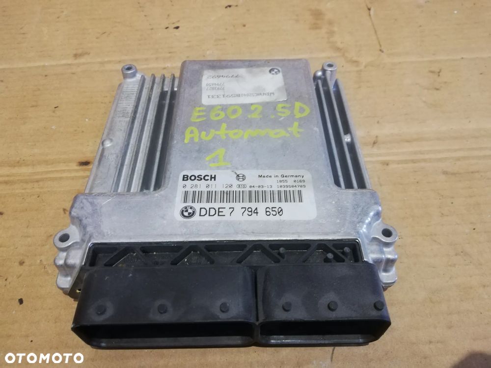 Komputer silnika BMW 5 (E60) 7794650 2.5L diesel - 1