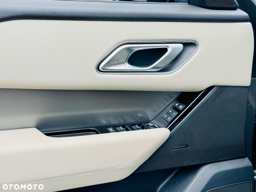 Land Rover Range Rover Velar D200 Dynamic SE - 21