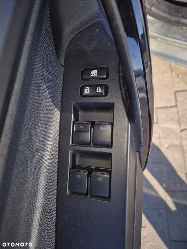 Toyota Auris 1.6 Premium Comfort - 10