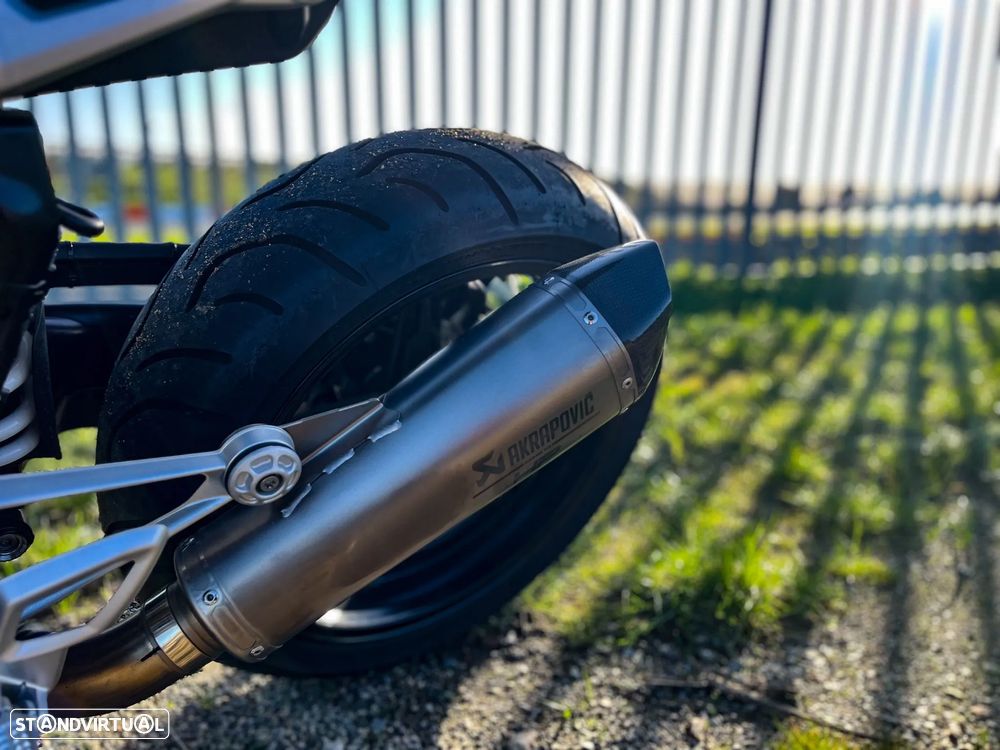 BMW R 12 nineT Racer - 7