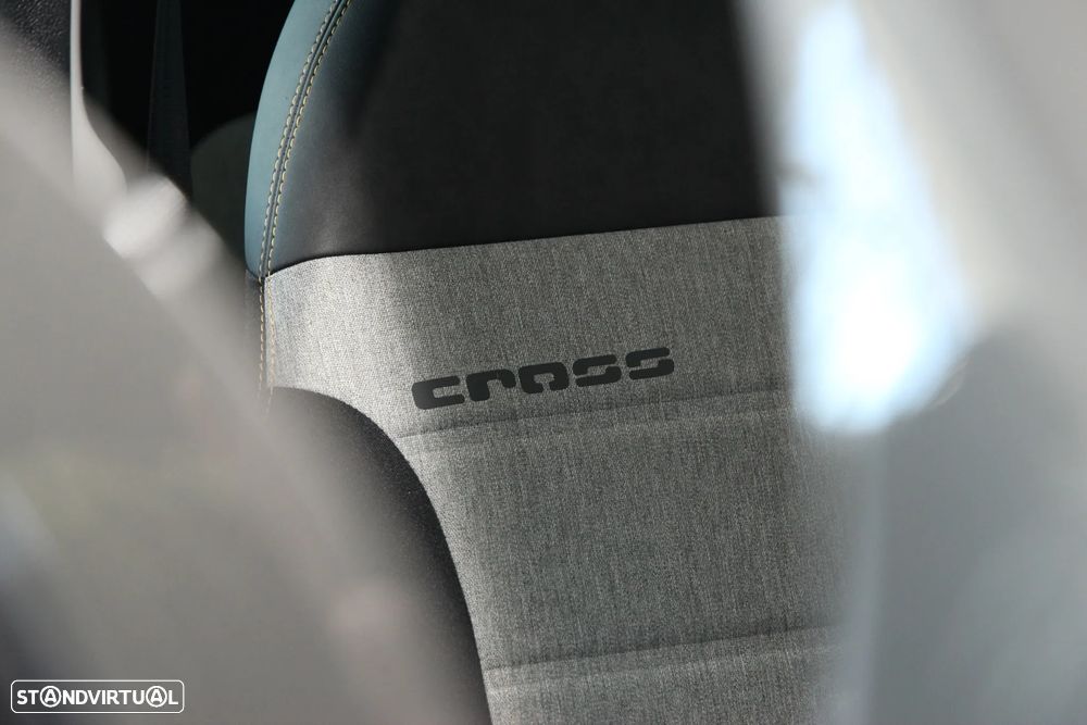 Fiat Panda 1.0 Hybrid Cross - 11