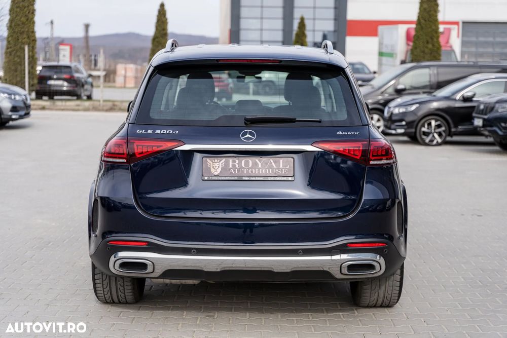 Mercedes-Benz GLE 300 d 4MATIC 9G-TRONIC AMG Line - 11