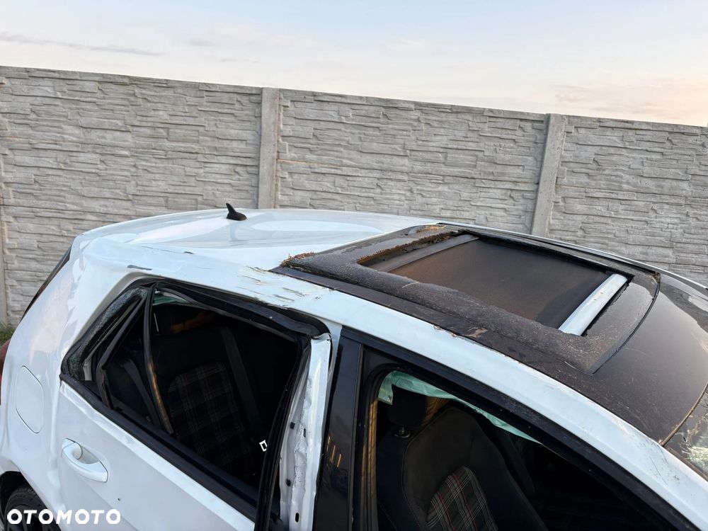Volkswagen Golf GTI (BlueMotion Technology) DSG - 29