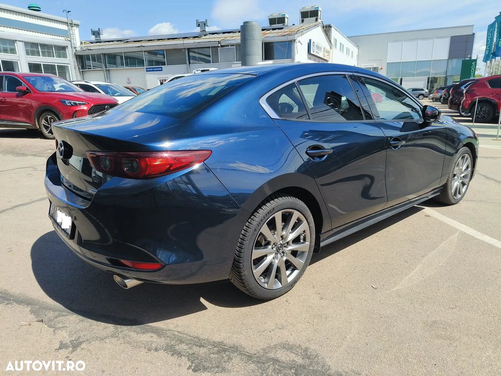 Mazda 3 e-SKYACTIV-X 186 M HYBRID Aut. TAKUMI - 6