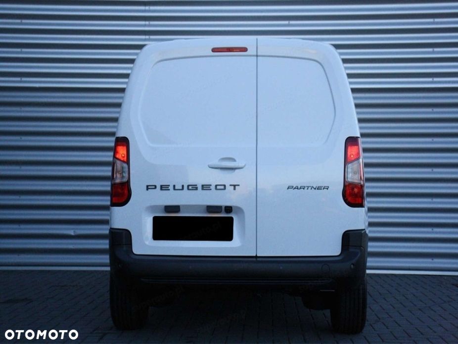Peugeot Partner Van M L1H1 1.5 130KM - 8