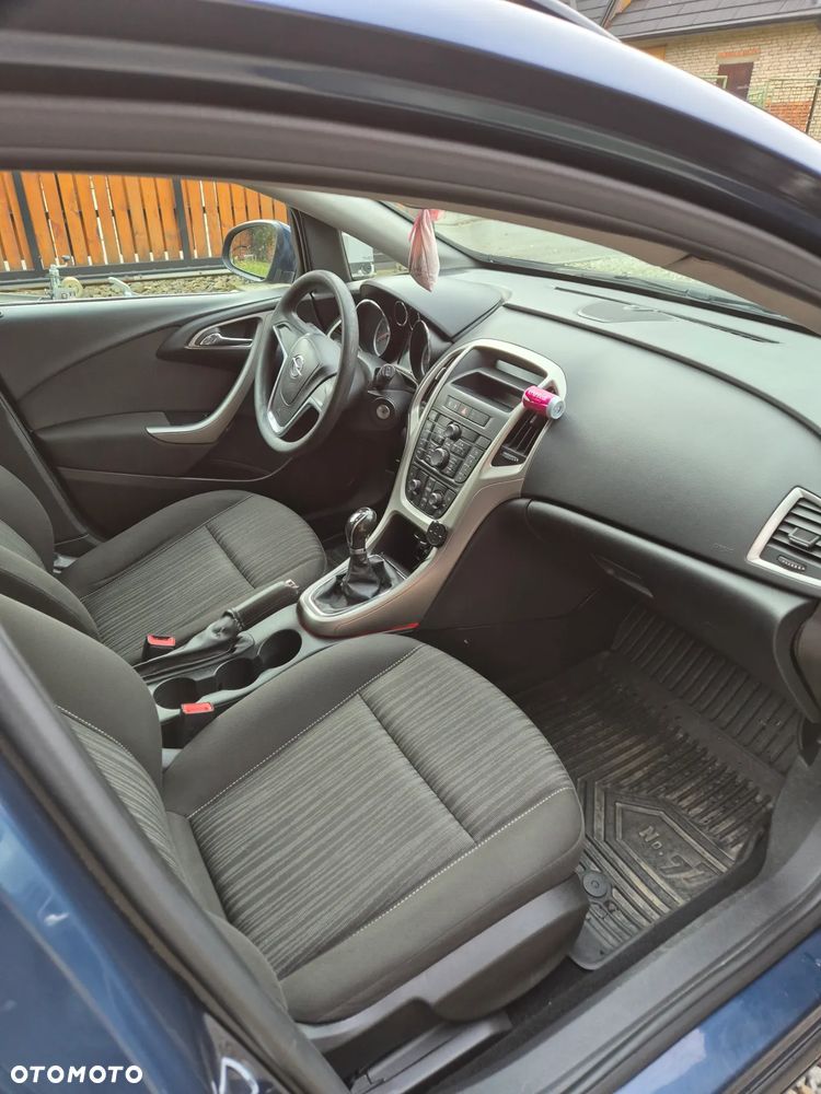 Opel Astra IV 1.4 T Enjoy - 11