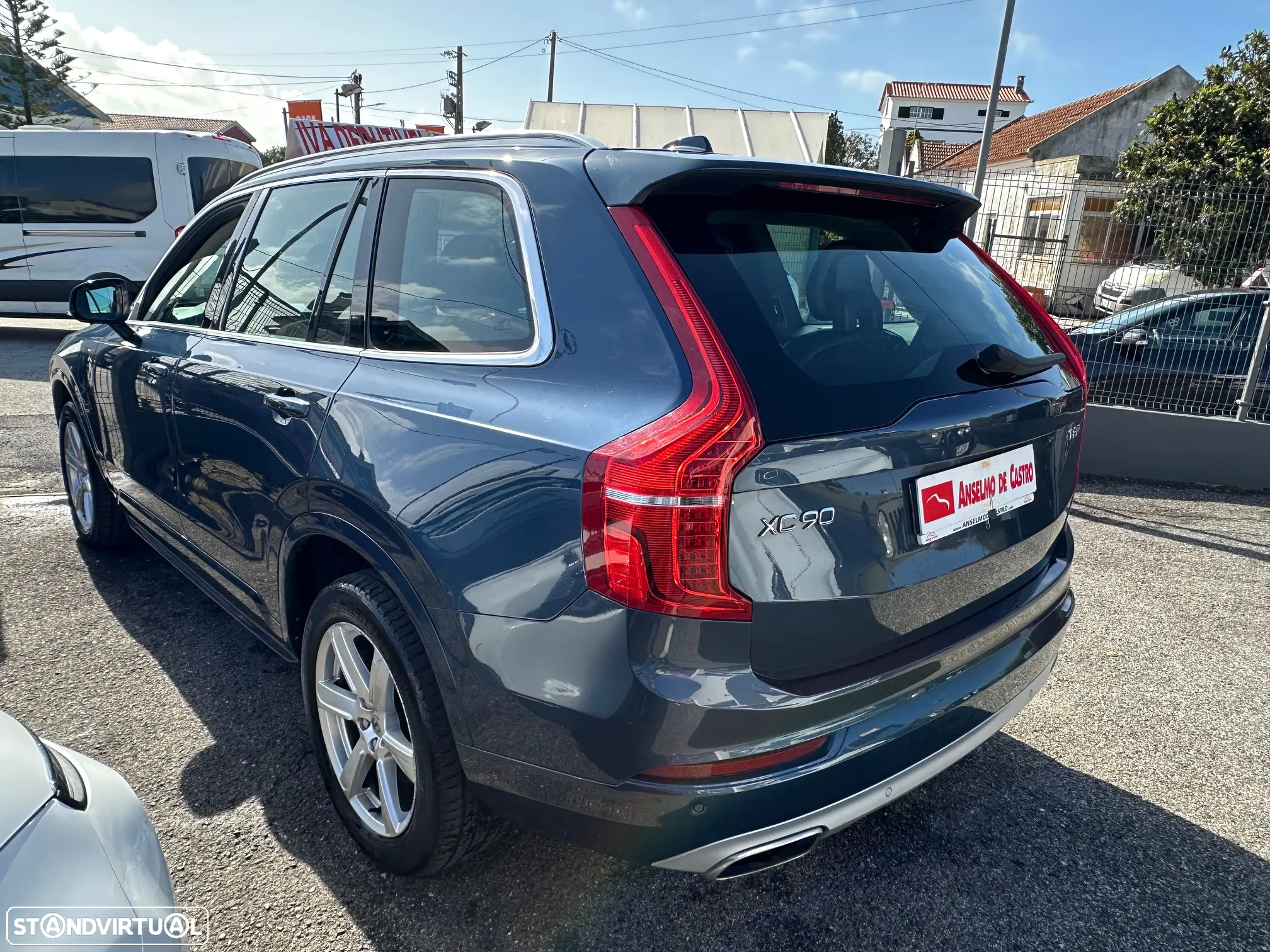 Volvo XC 90 2.0 T8 PHEV Momentum Plus AWD - 15