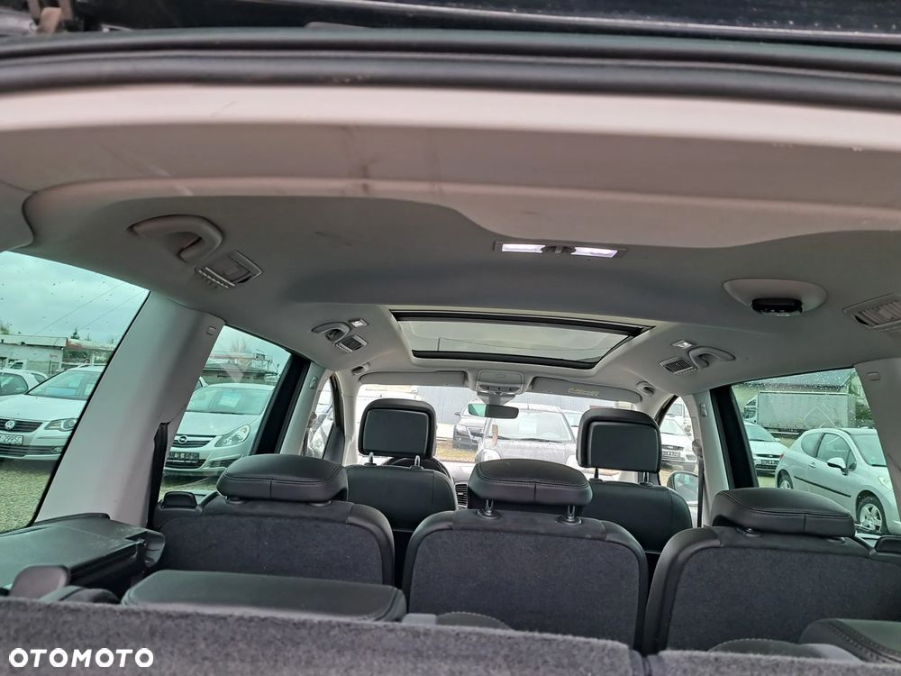Volkswagen Sharan - 6