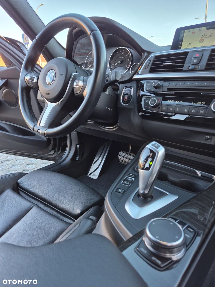 BMW Seria 3 330d Edition M Sport Shadow - 31