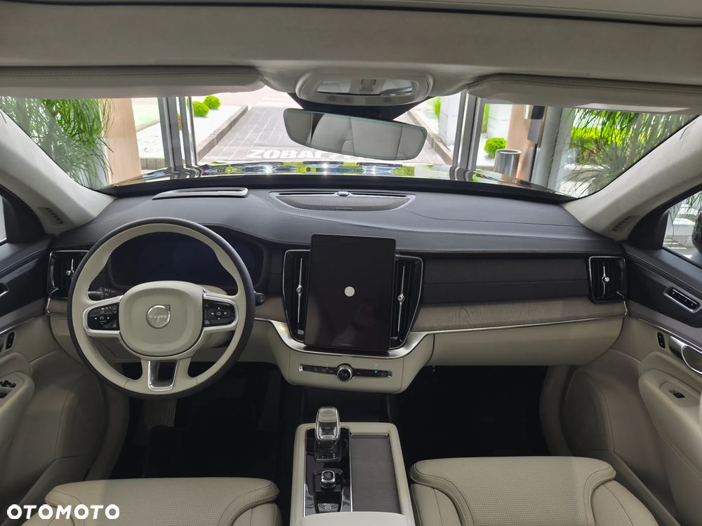 Volvo XC 90 B5 B AWD Ultra Dark 7os - 12