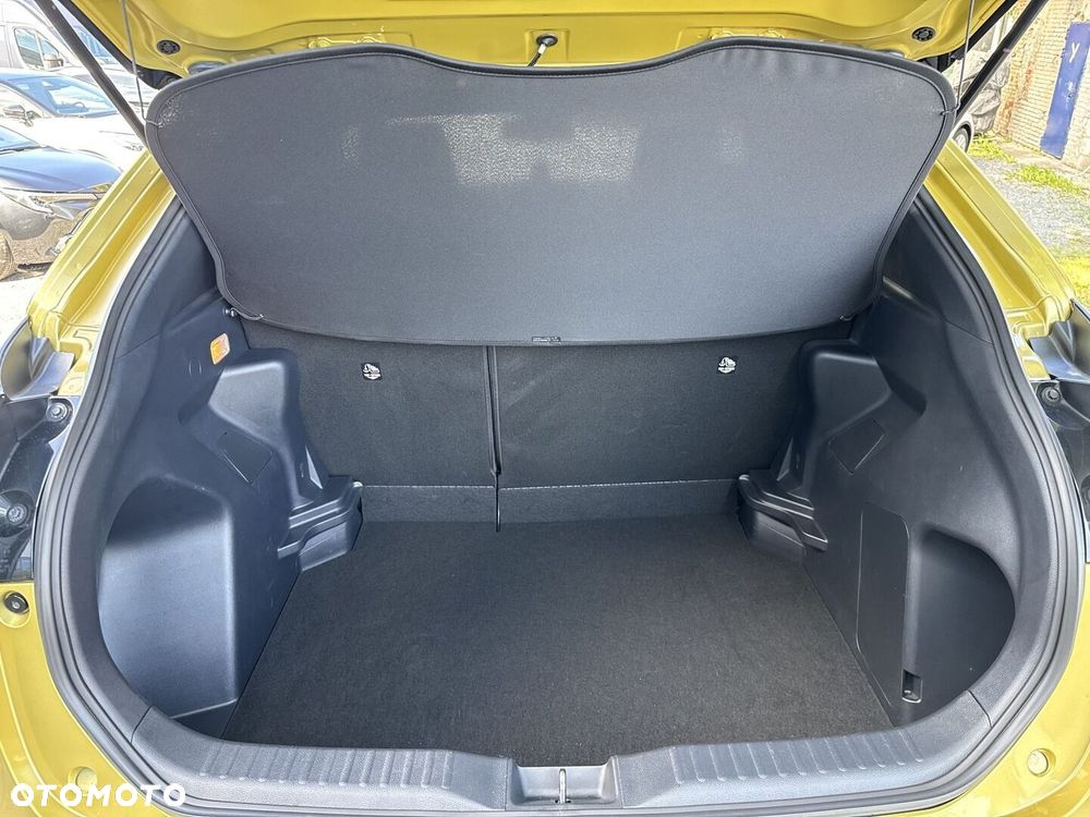 Toyota Yaris Cross Hybrid 1.5 Comfort - 17
