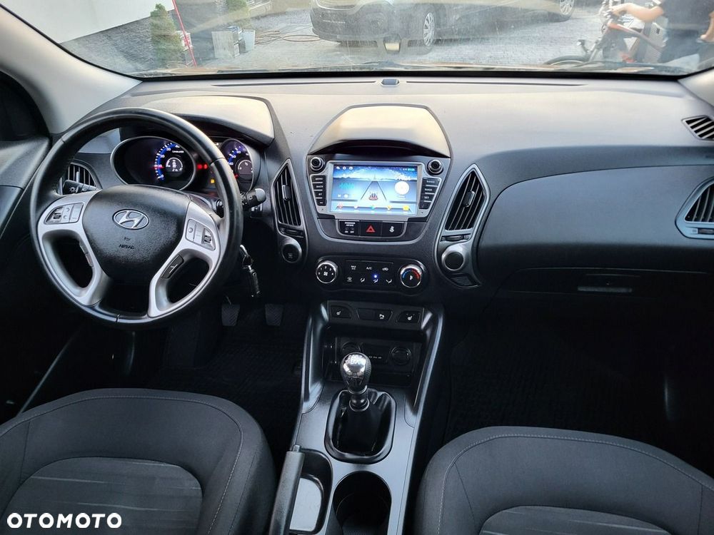 Hyundai ix35 - 15