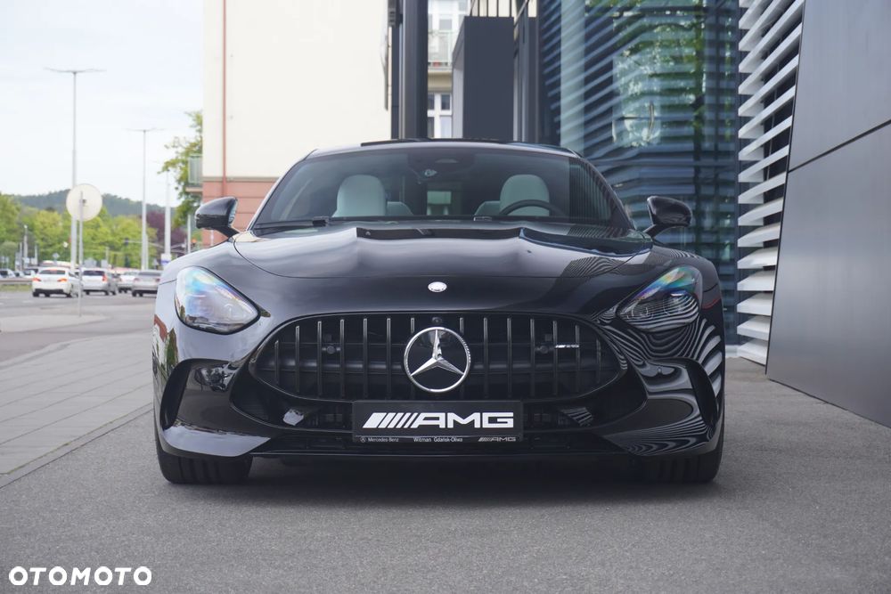 Mercedes-Benz AMG GT - 3