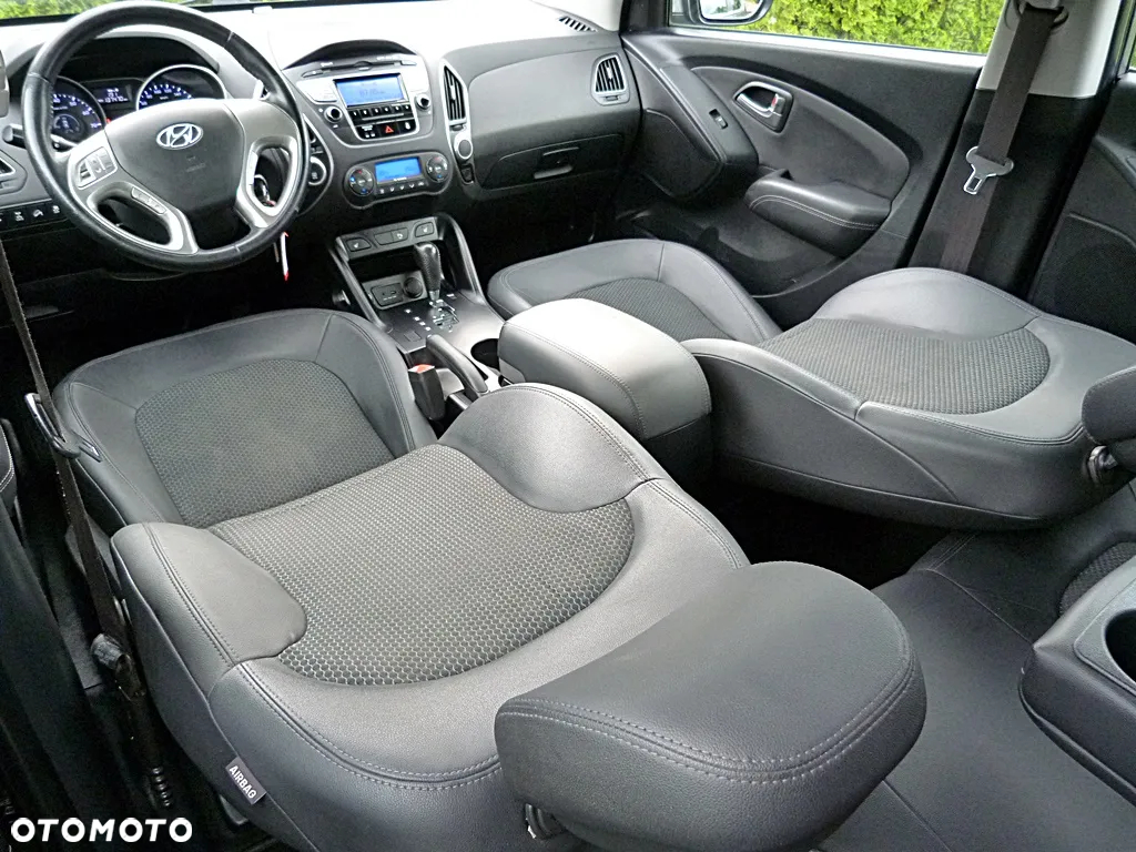 Hyundai ix35 2.0 4WD Automatik Style - 11