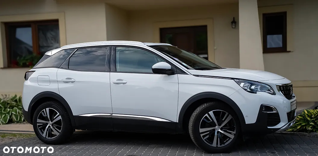 Peugeot 3008 1.2 PureTech Allure S&S - 12