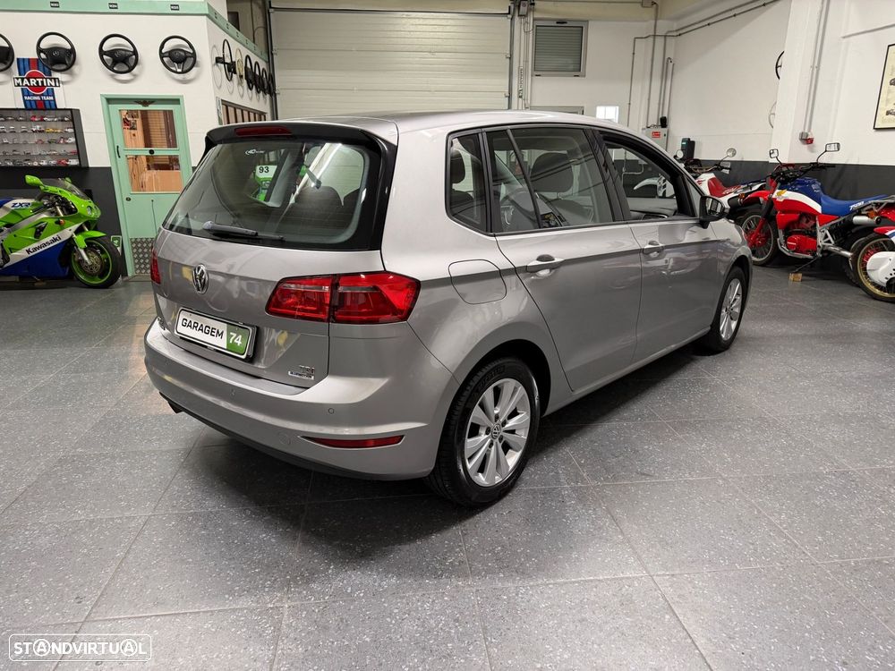 VW Golf Sportsvan 1.6 TDI Confortline BlueMotion - 31