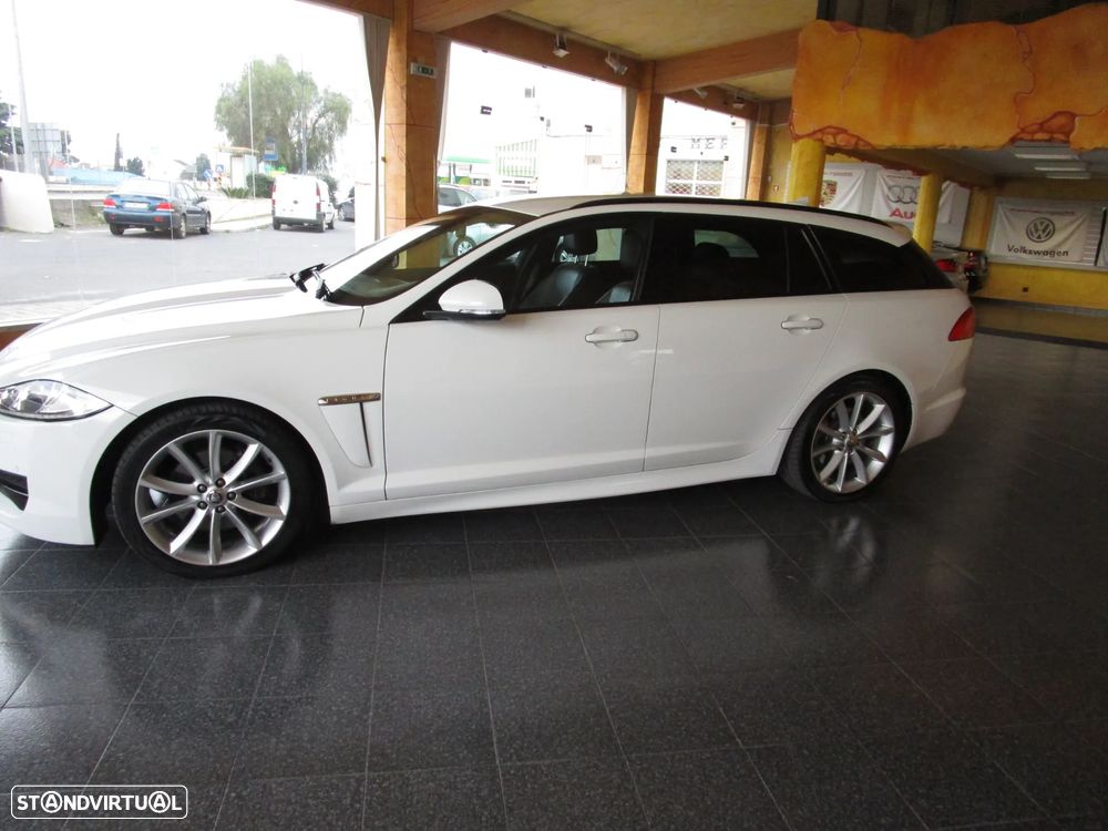 Jaguar XF Sportbrake 2.2 D R-Sport - 20