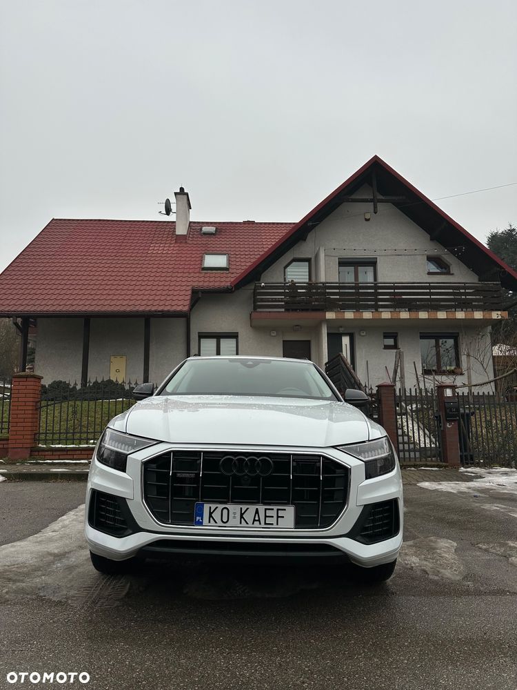 Audi Q8 55 TFSI quattro tiptronic - 2