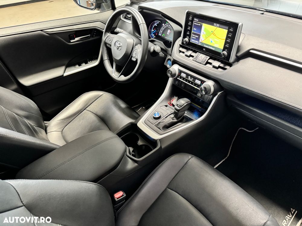 Toyota RAV4 2.5 4x4 Lounge - 14