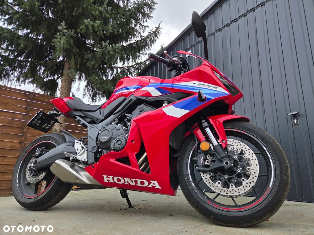 Honda CBR - 3