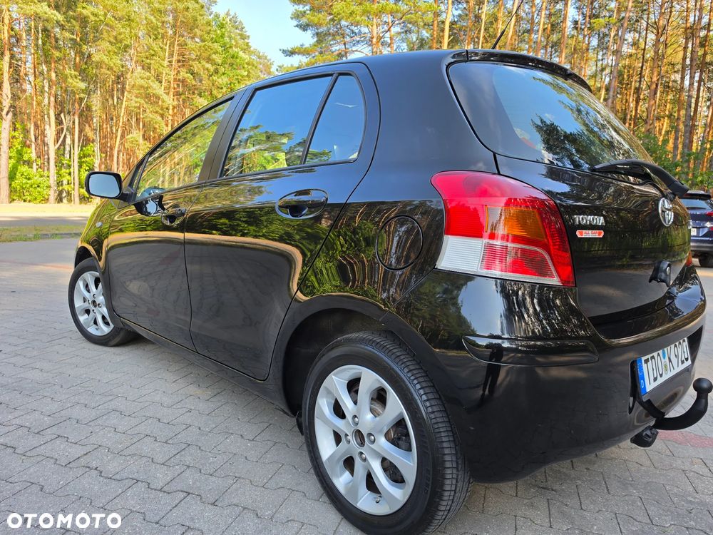 Toyota Yaris 1.33 Luna - 18