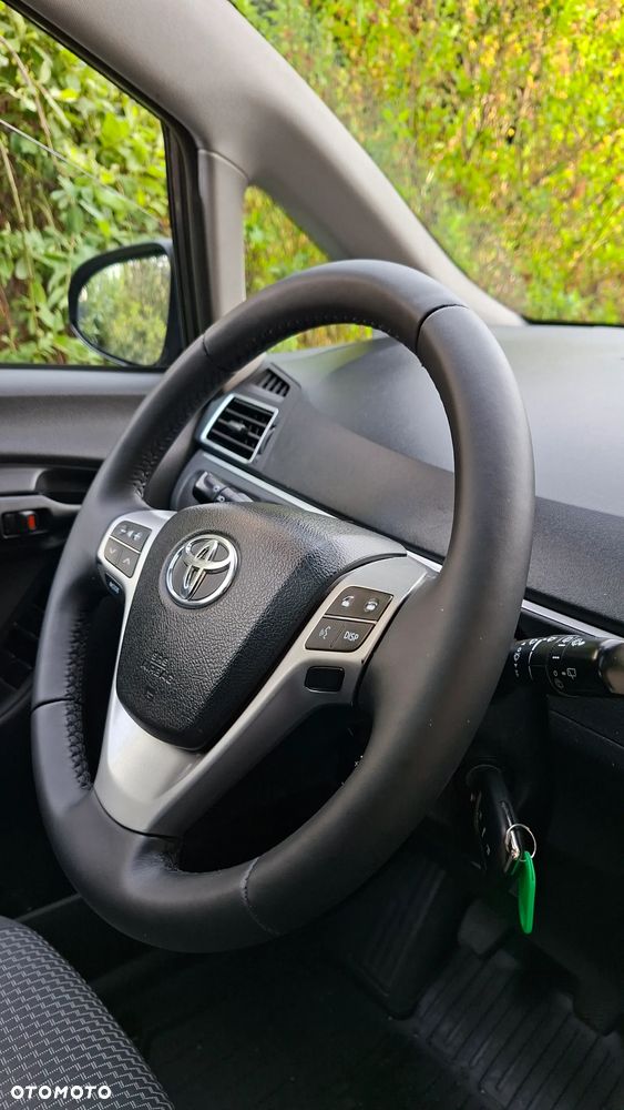 Toyota Verso 1.6 D-4D Premium EU6 - 19