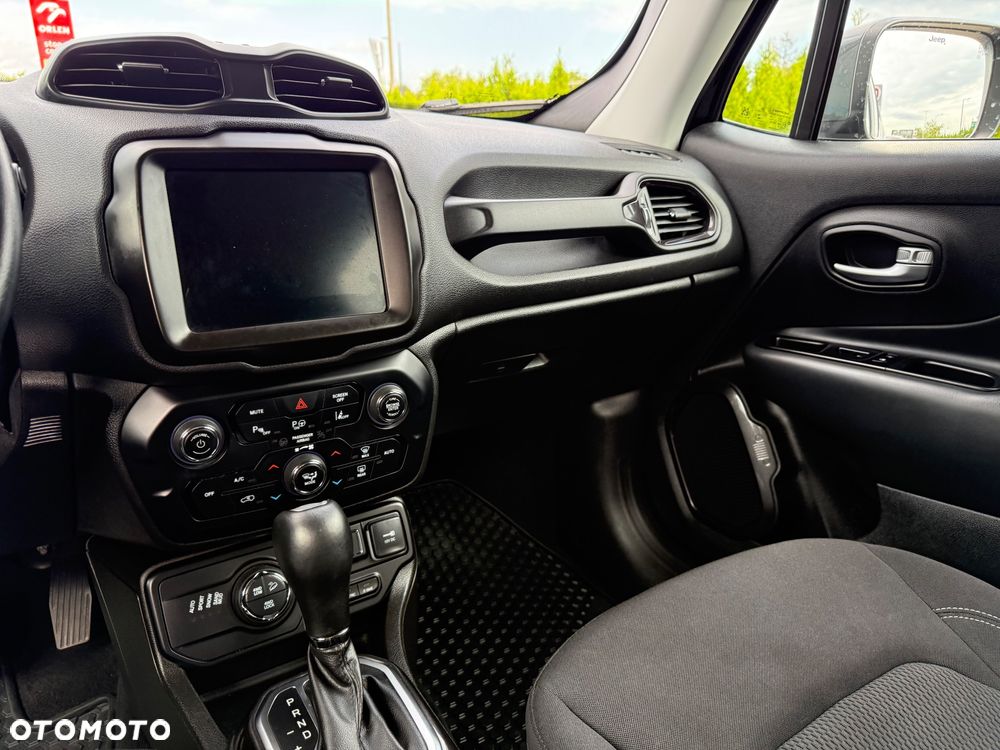 Jeep Renegade 1.3 T-GDI 4xe Automatik S - 16