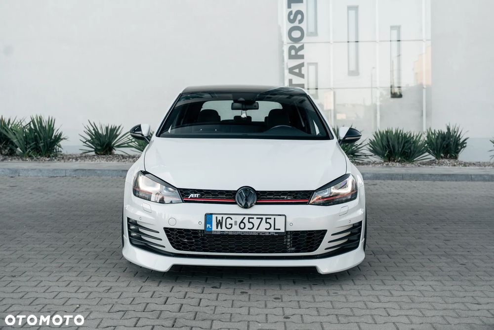 Volkswagen Golf GTI (BlueMotion Technology) DSG Performance - 8